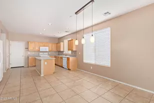 17848 W Summerhaven Dr, Goodyear, AZ 85338 - Photo 13