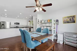 270 E Kroll Dr, Gilbert, AZ 85234 - Photo 9