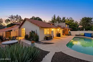 270 E Kroll Dr, Gilbert, AZ 85234 - Photo 21