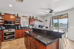 1847 N Westfall Ln, Casa Grande, AZ 85122 - Photo 17