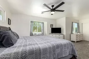 5056 E Dallas St, Mesa, AZ 85205 - Photo 13