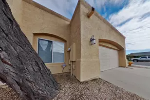 625 N Hamilton St, Chandler, AZ 85225 - Photo 1