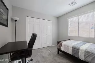 25 S Ocean Dr, Gilbert, AZ 85233 - Photo 17