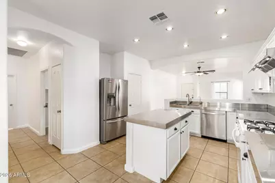 2645 S Southwind Drive, Gilbert, AZ 85295 - Photo 25