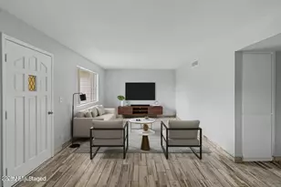 1129 N Wedgewood Cir, Mesa, AZ 85203 - Photo 3