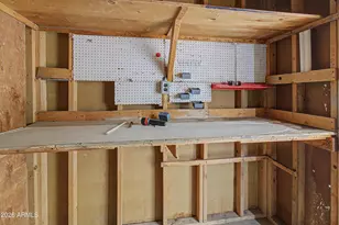 1129 N Wedgewood Cir, Mesa, AZ 85203 - Photo 31