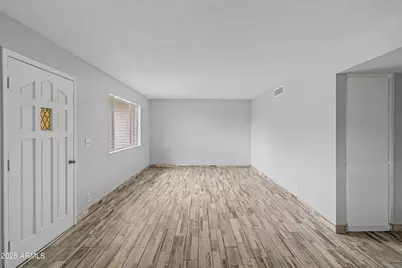 1129 N Wedgewood Circle, Mesa, AZ 85203 - Photo 9