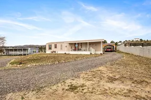 18420 S Frontier Rd, Peeples Valley, AZ 86332 - Photo 19