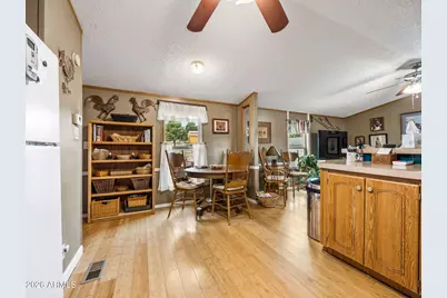 18420 S Frontier Road, Peeples Valley, AZ 86332 - Photo 13