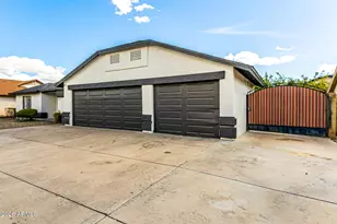 8851 W Keim Dr, Glendale, AZ 85305 - Photo 3