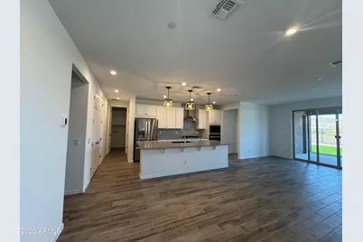 13392 W Eagle Feather Road, Peoria, AZ 85383 - Photo 7