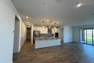 13392 W Eagle Feather Rd, Peoria, AZ 85383 - Photo 7