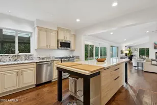 6119 E Carnation Cir, Phoenix, AZ 85018 - Photo 15