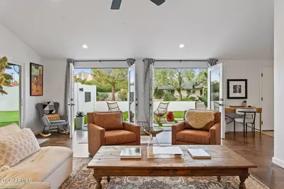 6119 E Carnation Circle, Phoenix, AZ 85018 - Photo 15