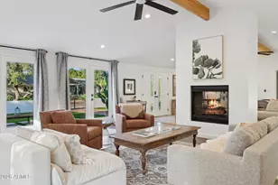 6119 E Carnation Cir, Phoenix, AZ 85018 - Photo 9