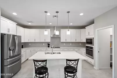 8926 W Denton Lane, Glendale, AZ 85305 - Photo 3