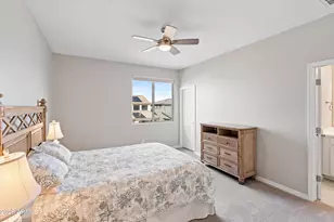 8926 W Denton Ln, Glendale, AZ 85305 - Photo 35