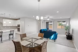 8926 W Denton Ln, Glendale, AZ 85305 - Photo 9