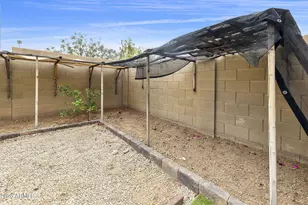 513 W Julie Dr, Tempe, AZ 85283 - Photo 29