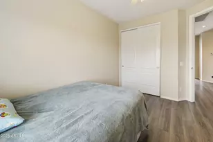 513 W Julie Dr, Tempe, AZ 85283 - Photo 69