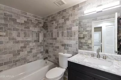 2931 E Rose Lane, Phoenix, AZ 85016 - Photo 9