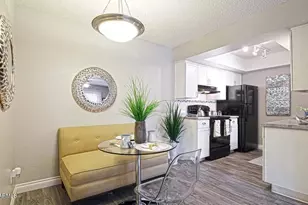 8530 N 22nd Ave N, Phoenix, AZ 85021 - Photo 7