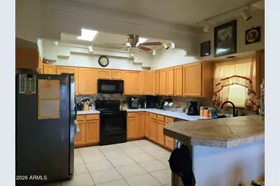 1140 E Sahuaro Drive, Sierra Vista, AZ 85635 - Photo 9