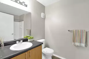 5611 S 32nd St, Phoenix, AZ 85040 - Photo 11