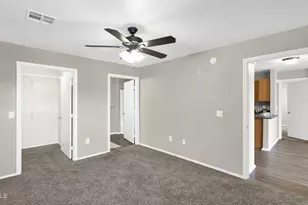 5611 S 32nd St, Phoenix, AZ 85040 - Photo 9