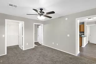 5611 S 32nd St, Phoenix, AZ 85040 - Photo 9