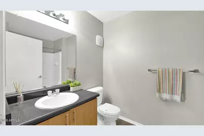 5611 S 32nd Street #2, Phoenix, AZ 85040 - Photo 11