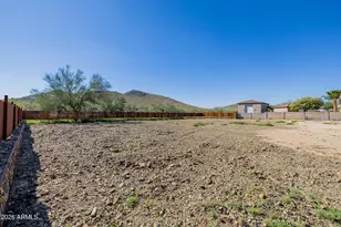 1815 W Maddock Rd, Phoenix, AZ 85086 - Photo 85