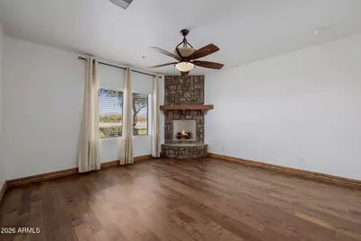 1815 W Maddock Road, Phoenix, AZ 85086 - Photo 37