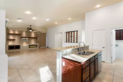 7809 W Adam Avenue, Peoria, AZ 85382 - Photo 13