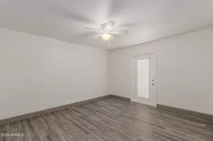 10002 N 18th Ave, Phoenix, AZ 85021 - Photo 13