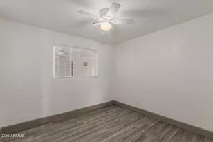 10002 N 18th Ave, Phoenix, AZ 85021 - Photo 17