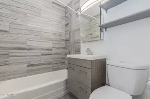 10002 N 18th Ave, Phoenix, AZ 85021 - Photo 11