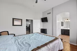 936 E Montoya Ln, Phoenix, AZ 85024 - Photo 17