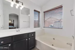 936 E Montoya Ln, Phoenix, AZ 85024 - Photo 21