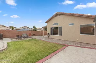 936 E Montoya Ln, Phoenix, AZ 85024 - Photo 35