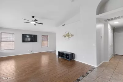 936 E Montoya Lane, Phoenix, AZ 85024 - Photo 27