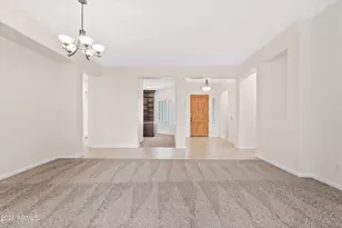 8618 S 22nd St, Phoenix, AZ 85042 - Photo 15