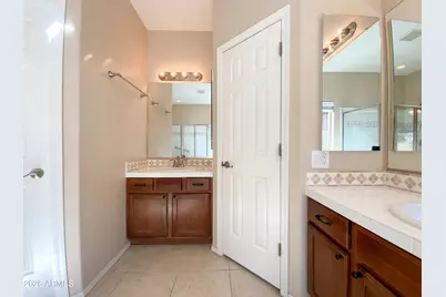 18236 N Jameson Drive, Maricopa, AZ 85138 - Photo 13