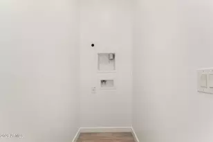 24208 N 172nd Dr, Surprise, AZ 85387 - Photo 33