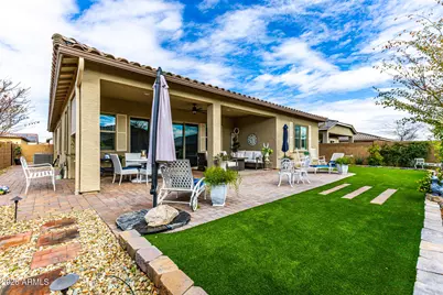 24697 N 174th Lane, Surprise, AZ 85387 - Photo 23