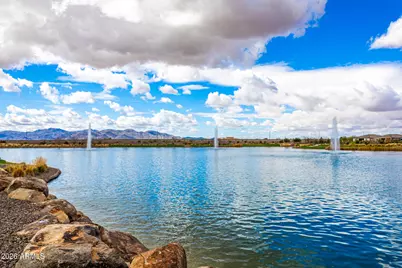 24697 N 174th Lane, Surprise, AZ 85387 - Photo 35