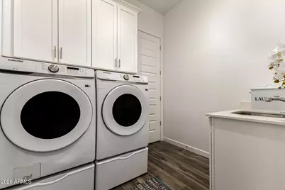 24697 N 174th Lane, Surprise, AZ 85387 - Photo 21