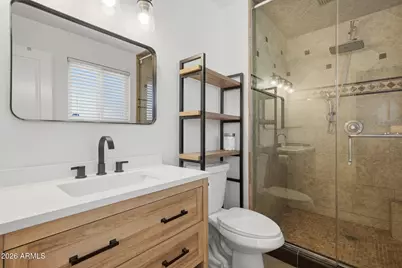 6314 W Lawrence Lane, Glendale, AZ 85302 - Photo 9