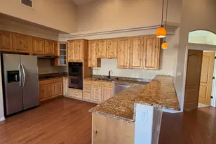 8081 S Fairfield Cir, Hereford, AZ 85615 - Photo 7