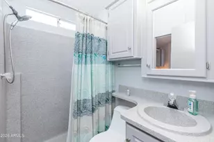 650 N Hawes Rd, Mesa, AZ 85207 - Photo 23